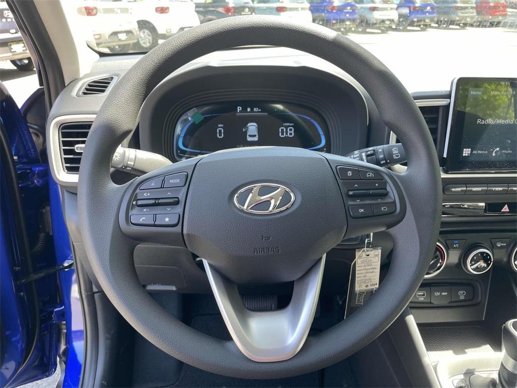 new 2025 Hyundai Venue car, priced at $21,674