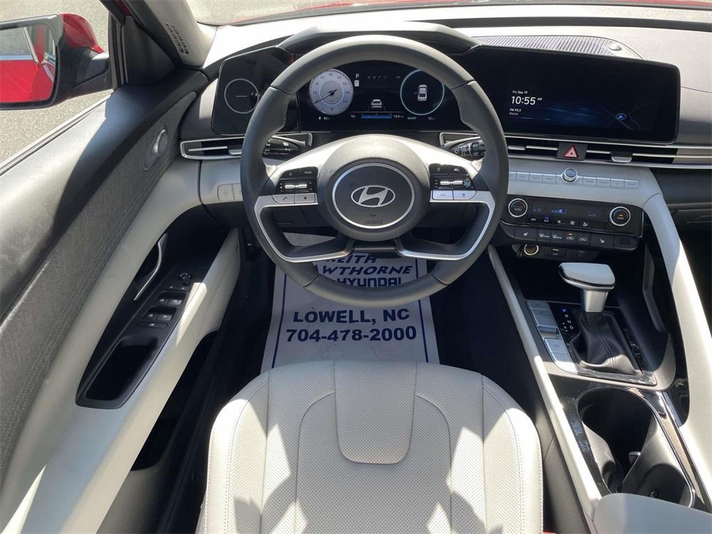 new 2025 Hyundai Elantra car, priced at $28,381