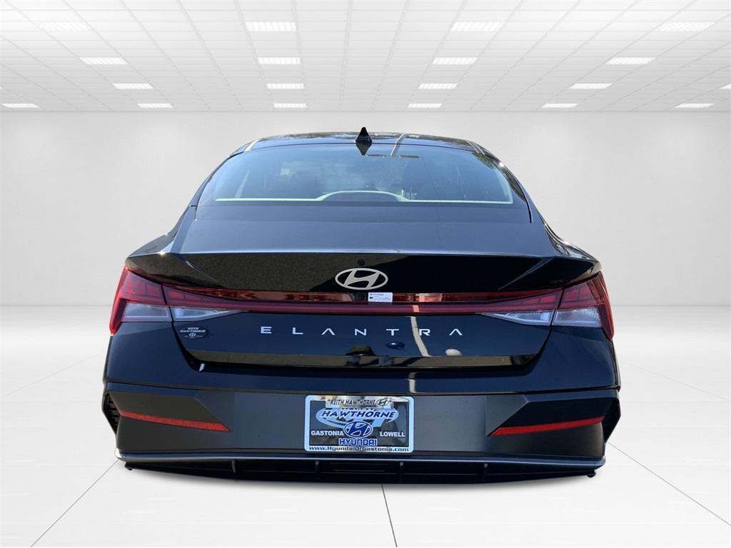 new 2025 Hyundai Elantra car, priced at $27,255