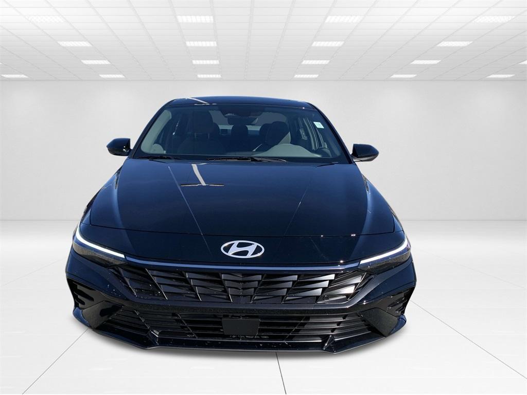 new 2025 Hyundai Elantra car, priced at $27,255