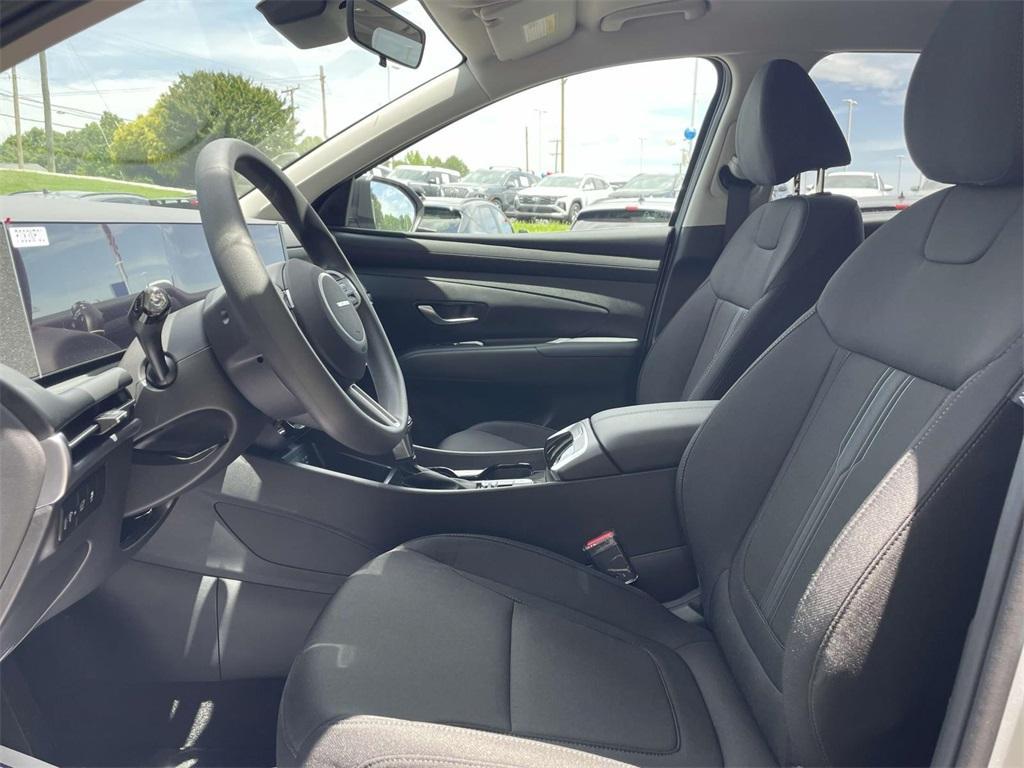 new 2025 Hyundai Tucson car, priced at $33,377