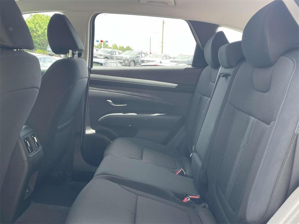 new 2025 Hyundai Tucson car, priced at $33,377