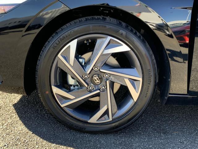 new 2025 Hyundai Elantra car, priced at $23,921