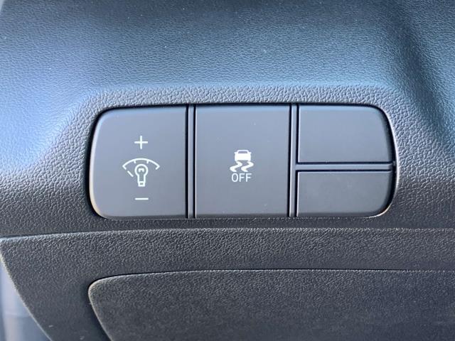new 2025 Hyundai Elantra car, priced at $23,921