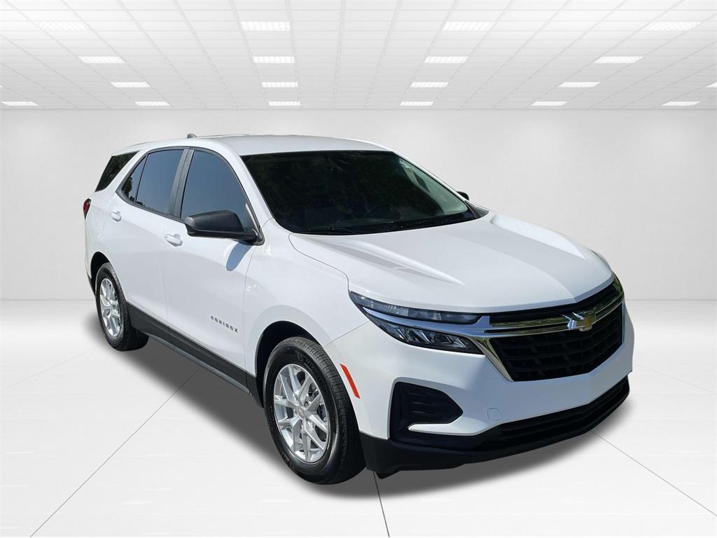 used 2024 Chevrolet Equinox car, priced at $23,888