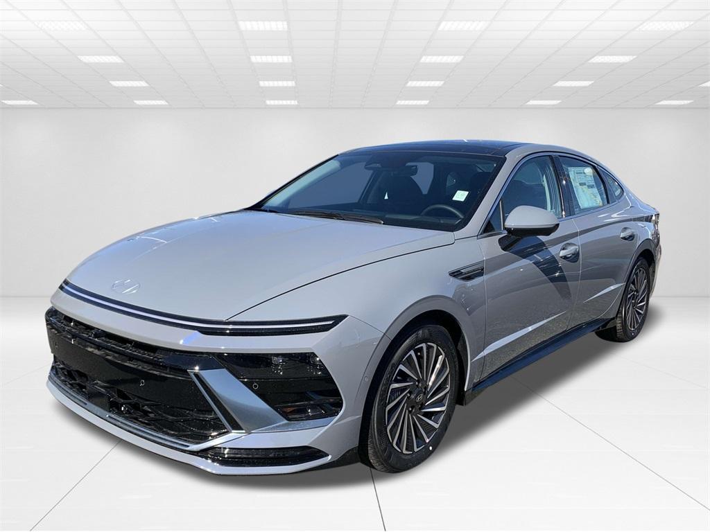 new 2025 Hyundai Sonata Hybrid car, priced at $38,840