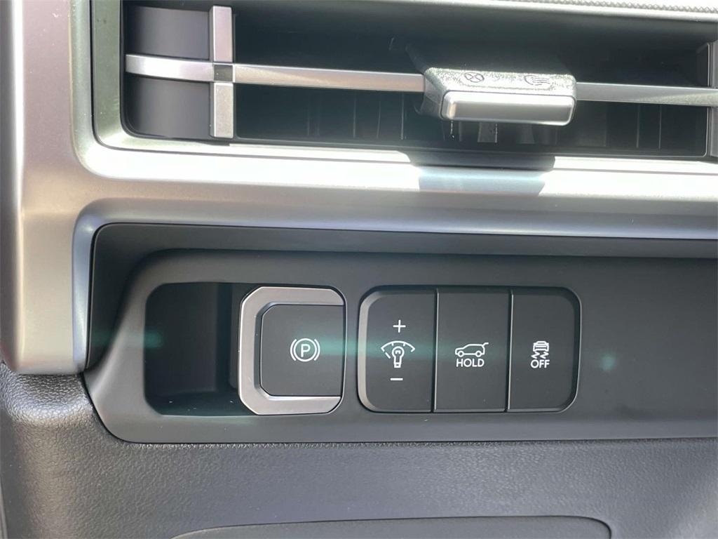 new 2025 Hyundai Santa Fe car, priced at $38,332
