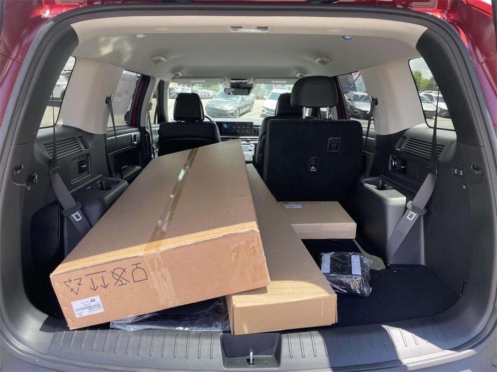 new 2025 Hyundai Santa Fe car, priced at $38,332