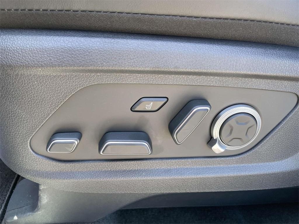 new 2025 Hyundai Palisade car, priced at $57,470