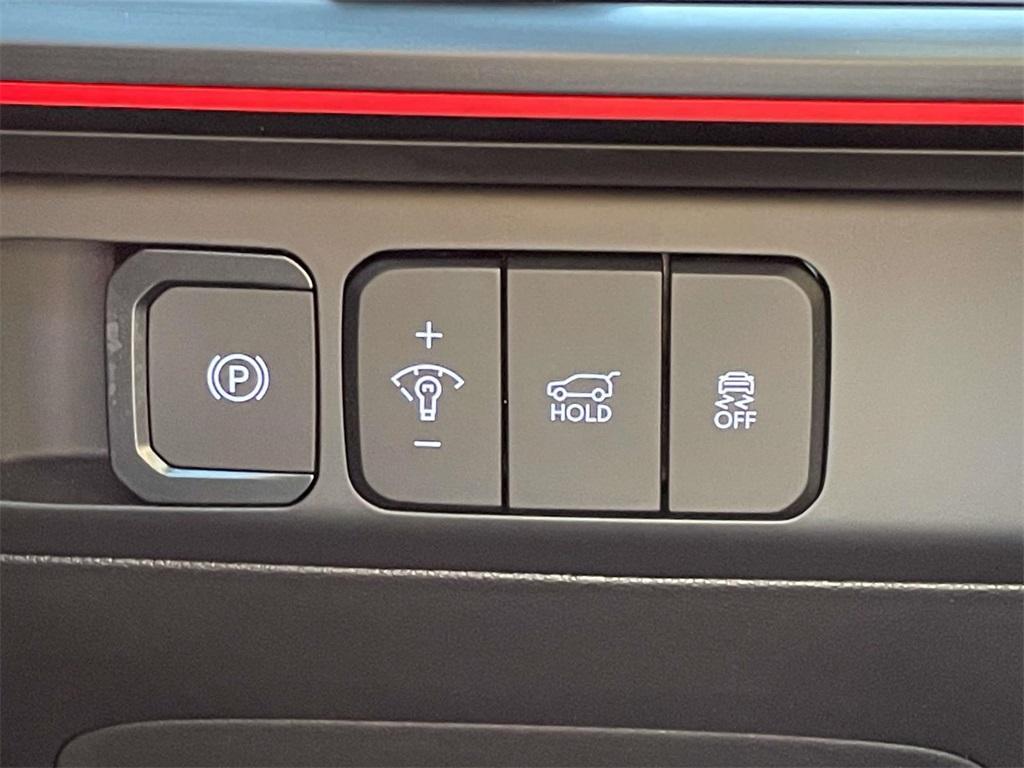 new 2026 Hyundai SANTA FE HEV car, priced at $53,495