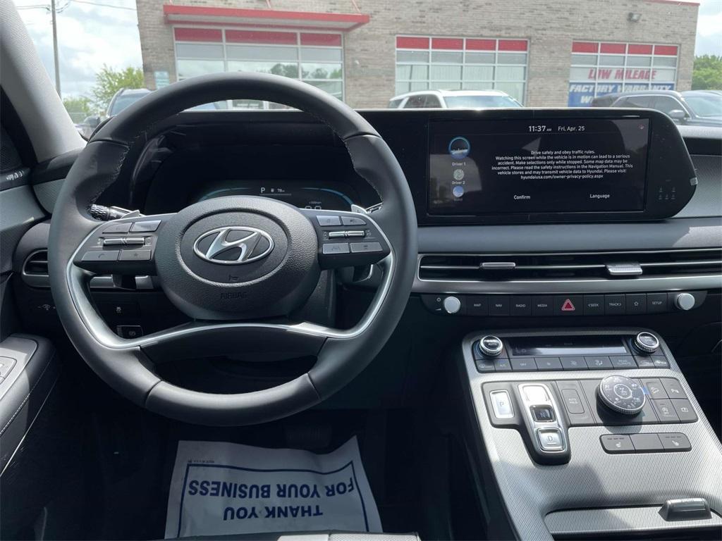new 2025 Hyundai Palisade car, priced at $45,676