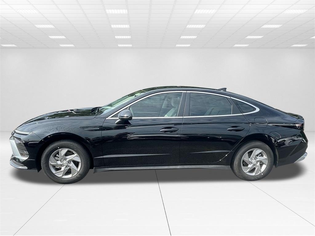 new 2025 Hyundai Sonata car, priced at $27,620