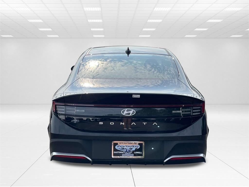 new 2025 Hyundai Sonata car, priced at $27,620