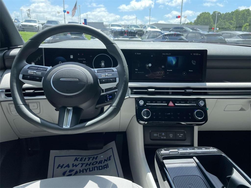 new 2025 Hyundai Tucson car, priced at $40,658