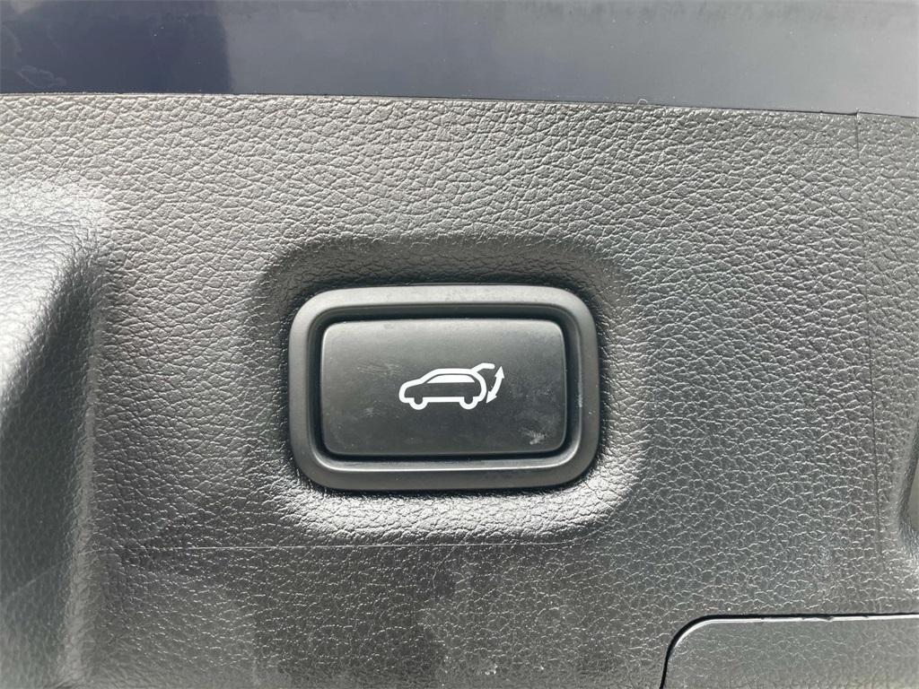 used 2021 Hyundai Santa Fe car, priced at $23,556