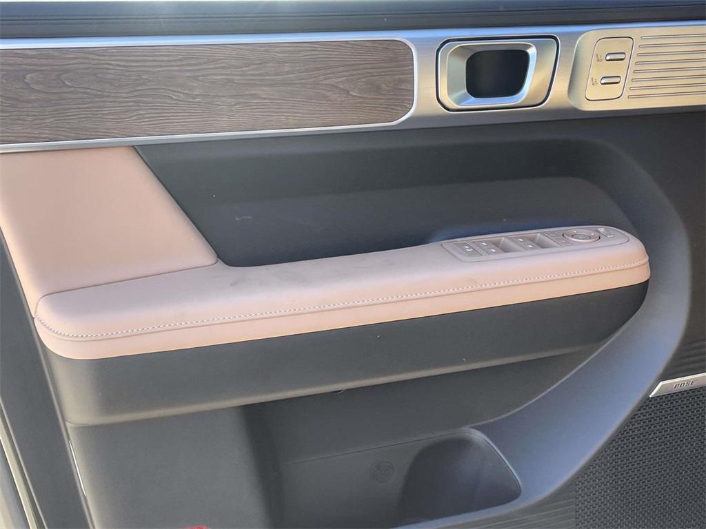 new 2026 Hyundai SANTA FE HEV car, priced at $52,540