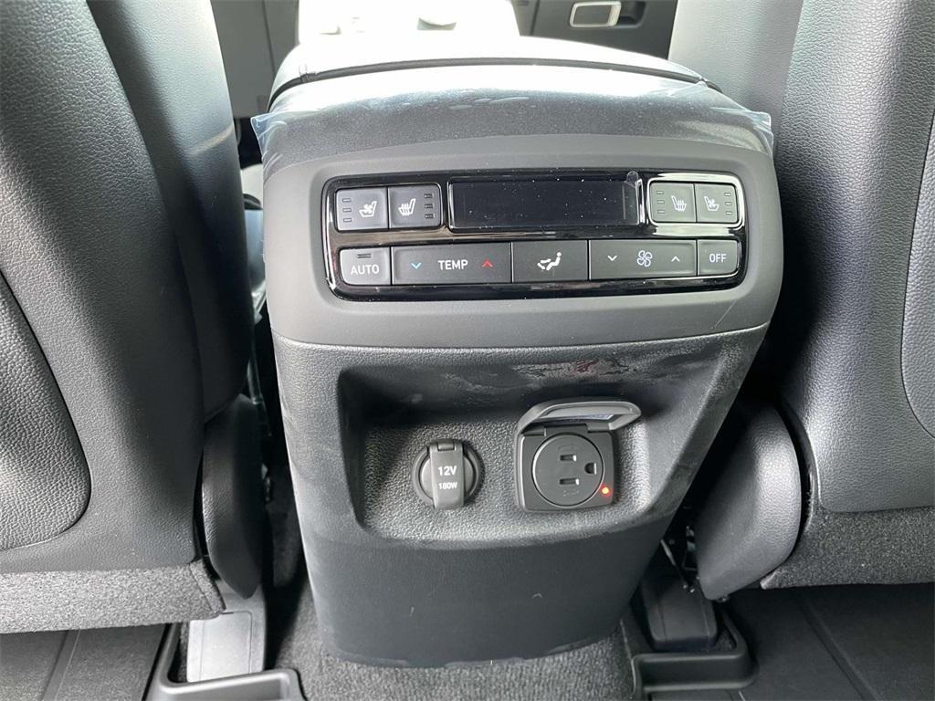 new 2025 Hyundai Palisade car, priced at $56,655