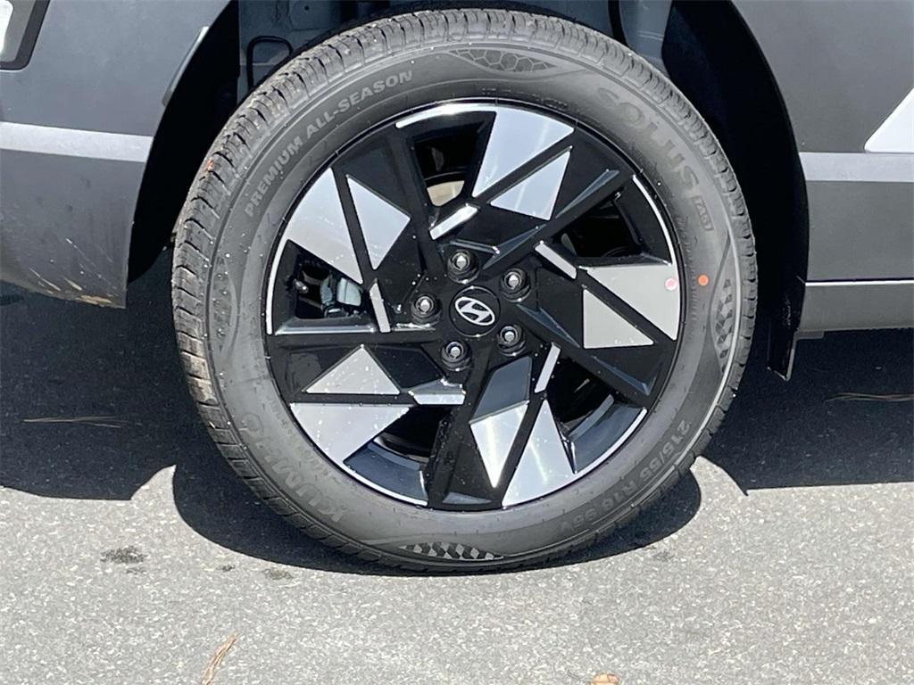 new 2025 Hyundai Kona car, priced at $31,336