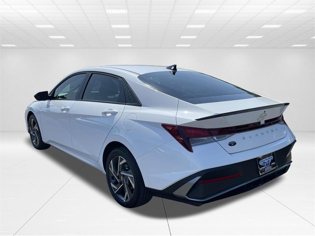 new 2025 Hyundai Elantra car, priced at $24,831