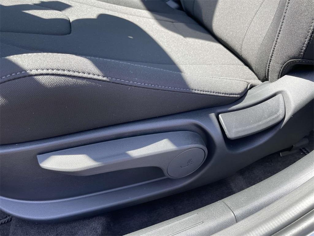 new 2025 Hyundai Elantra car, priced at $24,831