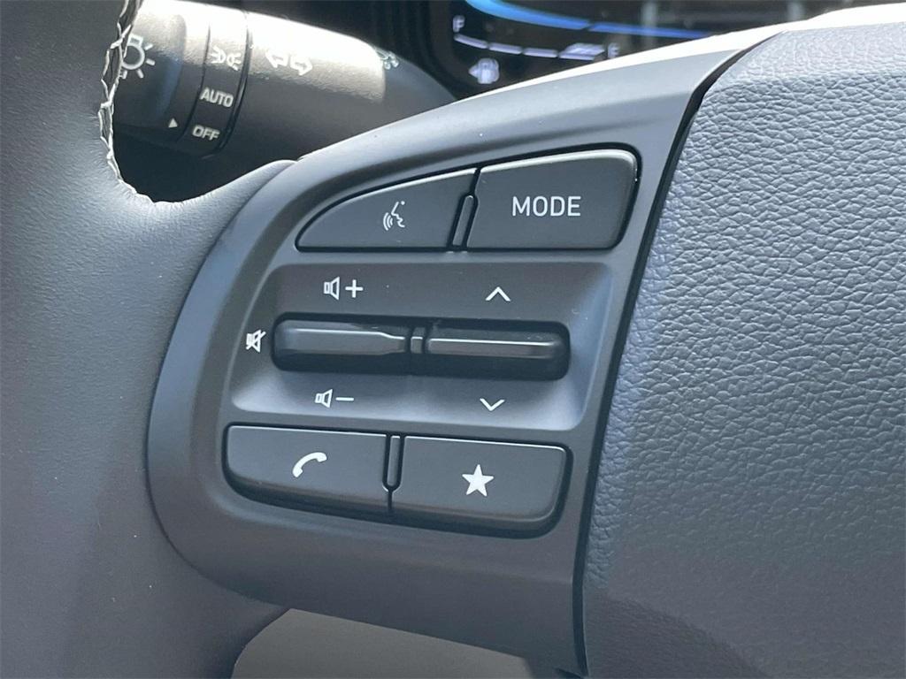 new 2025 Hyundai Venue car, priced at $23,716
