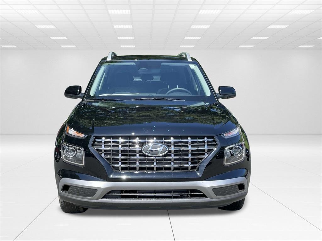 new 2025 Hyundai Venue car, priced at $23,716