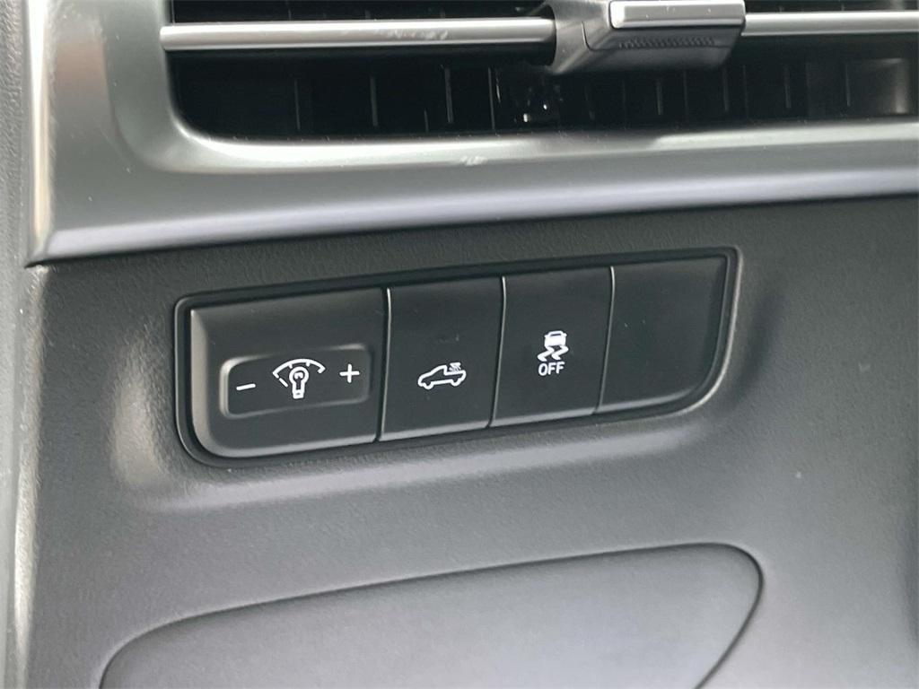 new 2025 Hyundai SANTA CRUZ car, priced at $32,038