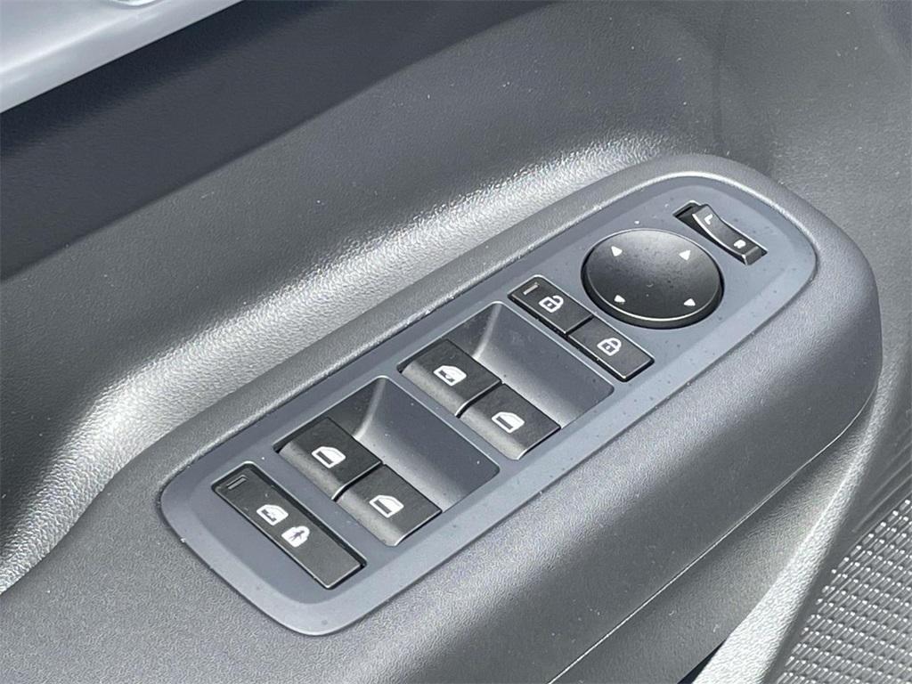 new 2025 Hyundai Santa Fe car, priced at $35,703