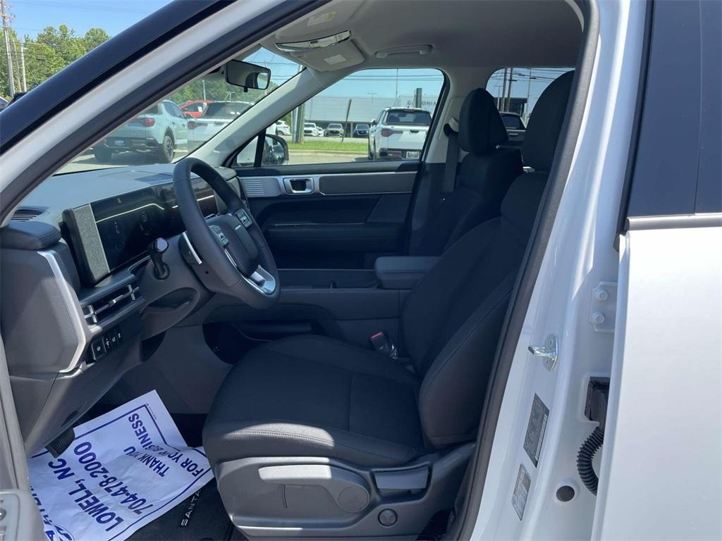 new 2025 Hyundai Santa Fe car, priced at $35,703