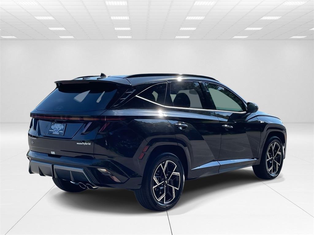 new 2025 Hyundai TUCSON Hybrid car, priced at $37,470