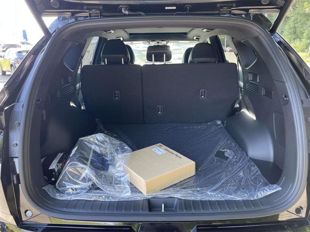 new 2025 Hyundai TUCSON Hybrid car, priced at $37,470