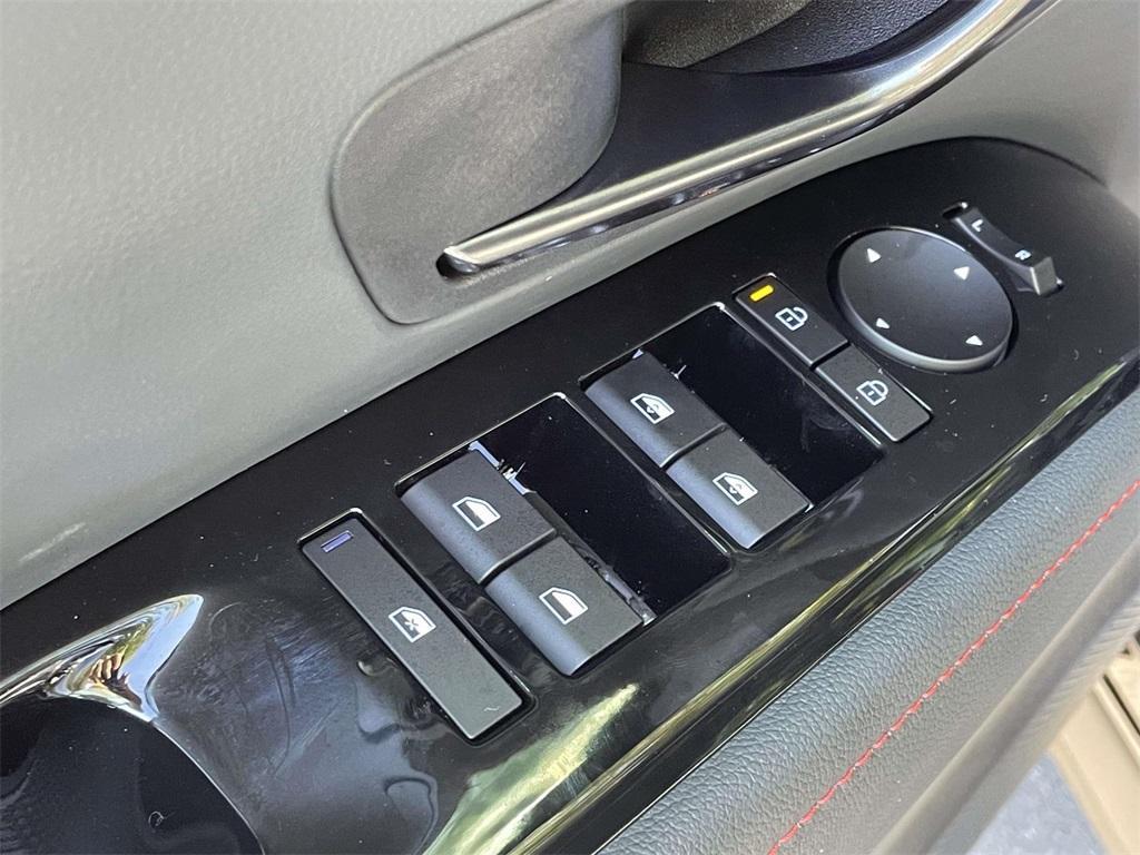 new 2025 Hyundai TUCSON Hybrid car, priced at $37,470