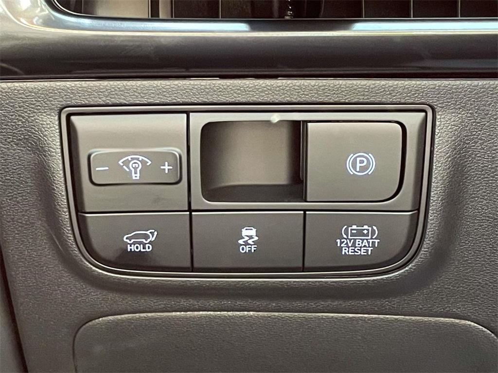 new 2025 Hyundai TUCSON Hybrid car, priced at $37,470