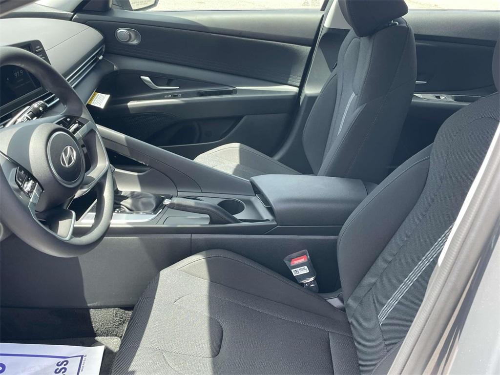 new 2025 Hyundai Elantra car, priced at $23,586