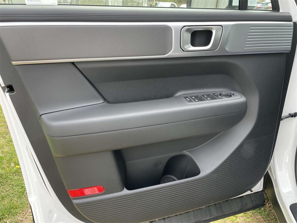 new 2025 Hyundai Santa Fe car, priced at $35,476