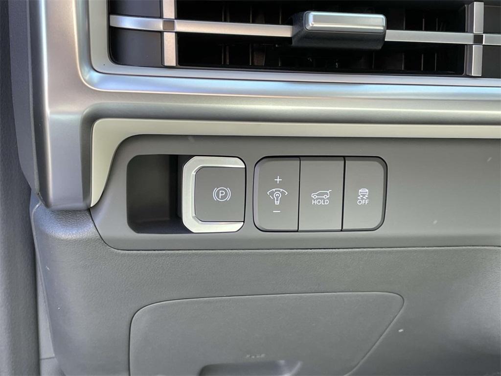 new 2025 Hyundai Santa Fe car, priced at $39,580