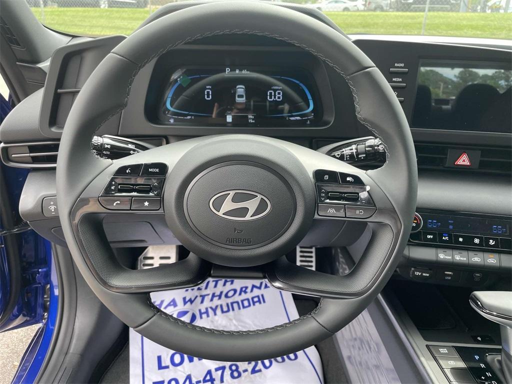 new 2025 Hyundai Elantra car, priced at $24,354