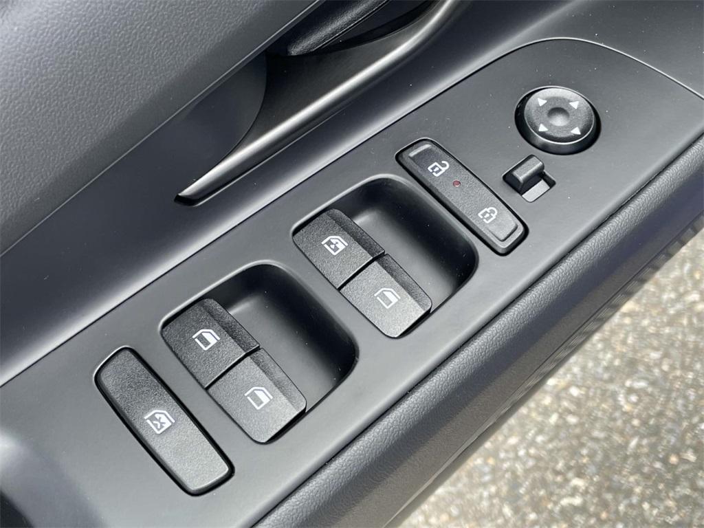 new 2025 Hyundai Elantra car, priced at $24,354