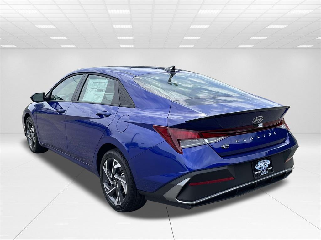 new 2025 Hyundai Elantra car, priced at $24,354
