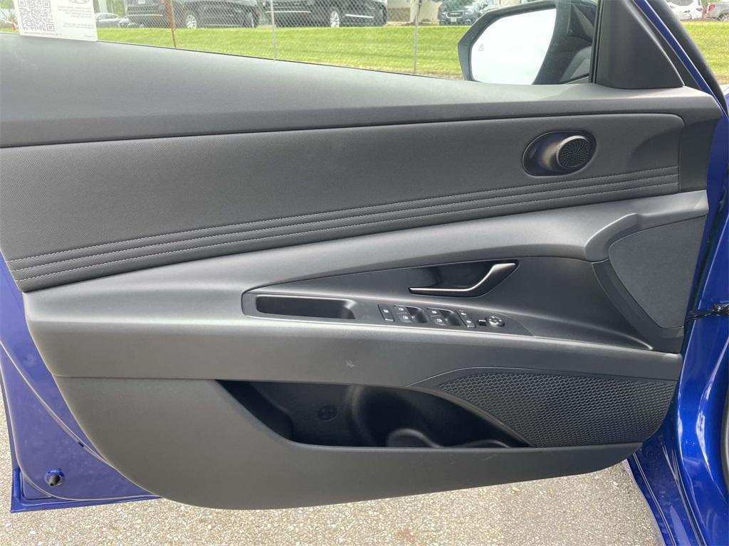 new 2025 Hyundai Elantra car, priced at $24,354
