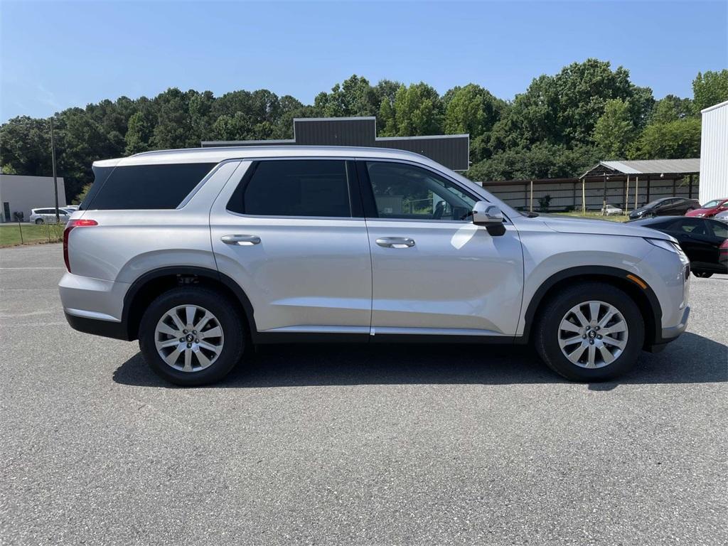 new 2025 Hyundai Palisade car, priced at $40,418