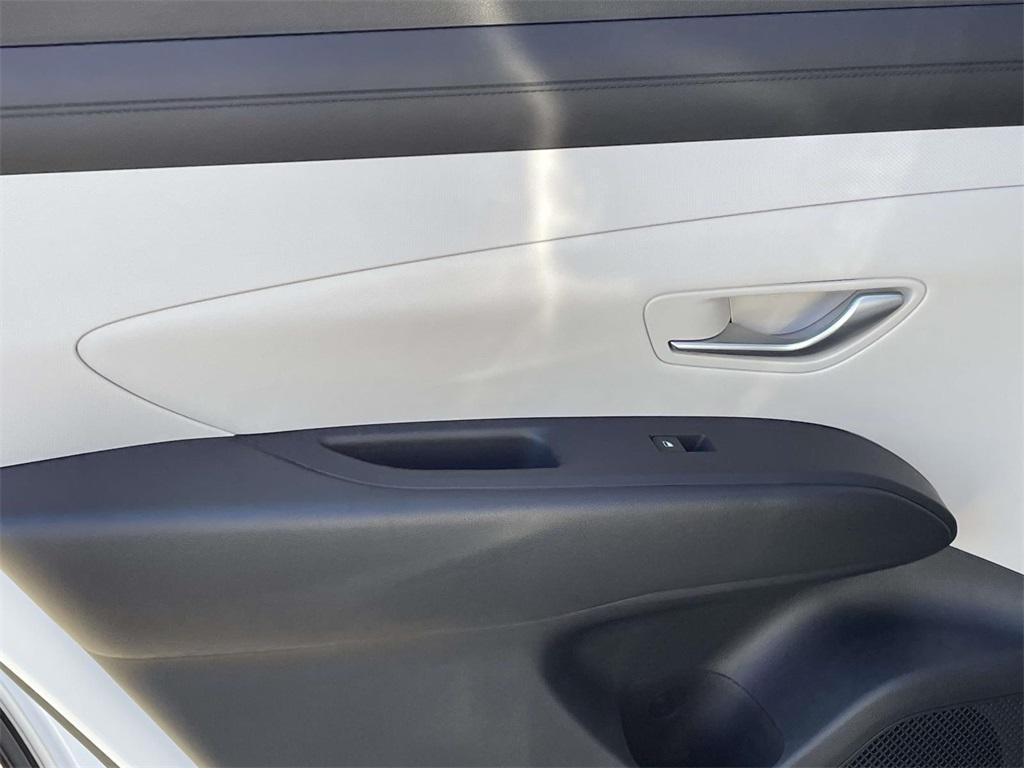 new 2026 Hyundai TUCSON Hybrid car, priced at $36,044