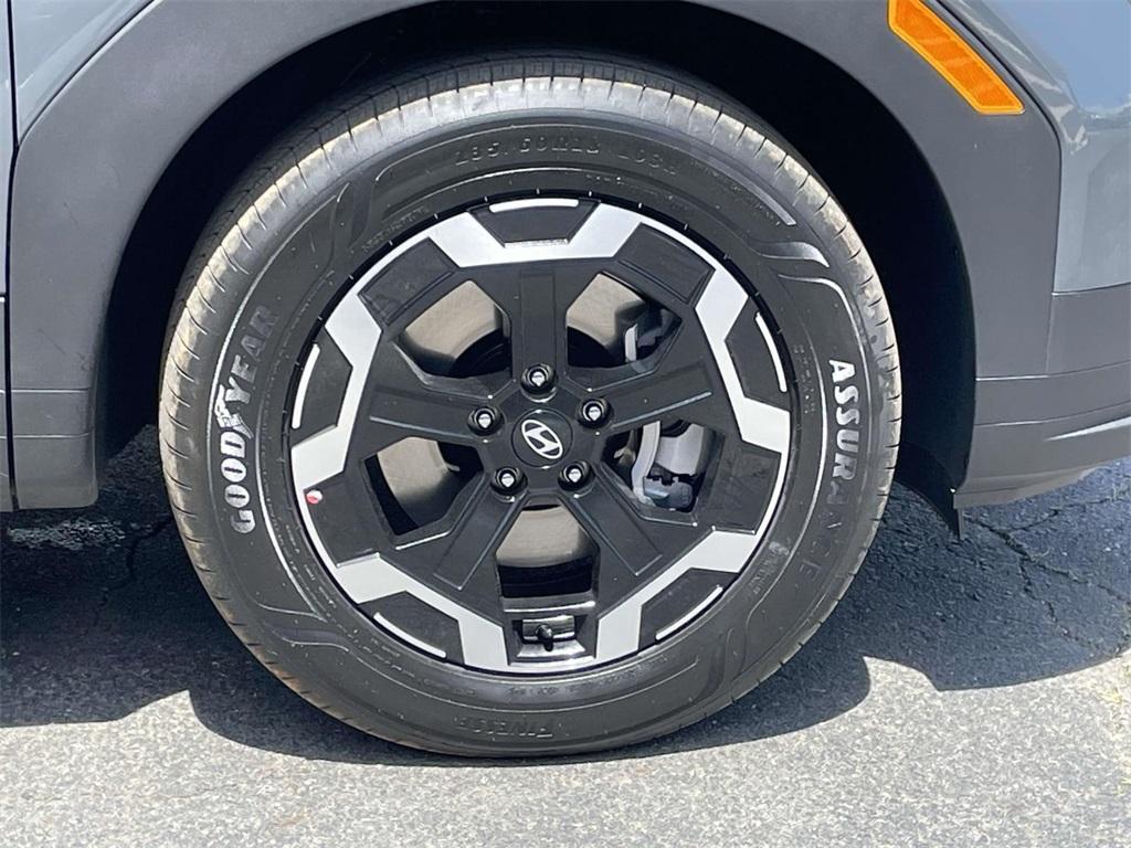 new 2025 Hyundai Santa Fe car, priced at $36,889