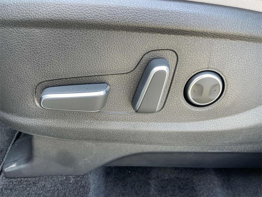 new 2025 Hyundai Palisade car, priced at $42,747
