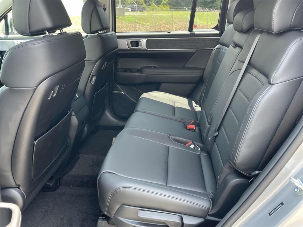 new 2025 Hyundai Santa Fe car, priced at $43,984
