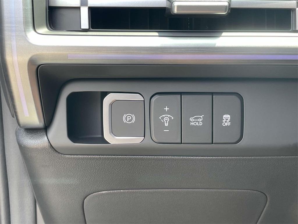 new 2025 Hyundai Santa Fe car, priced at $43,984