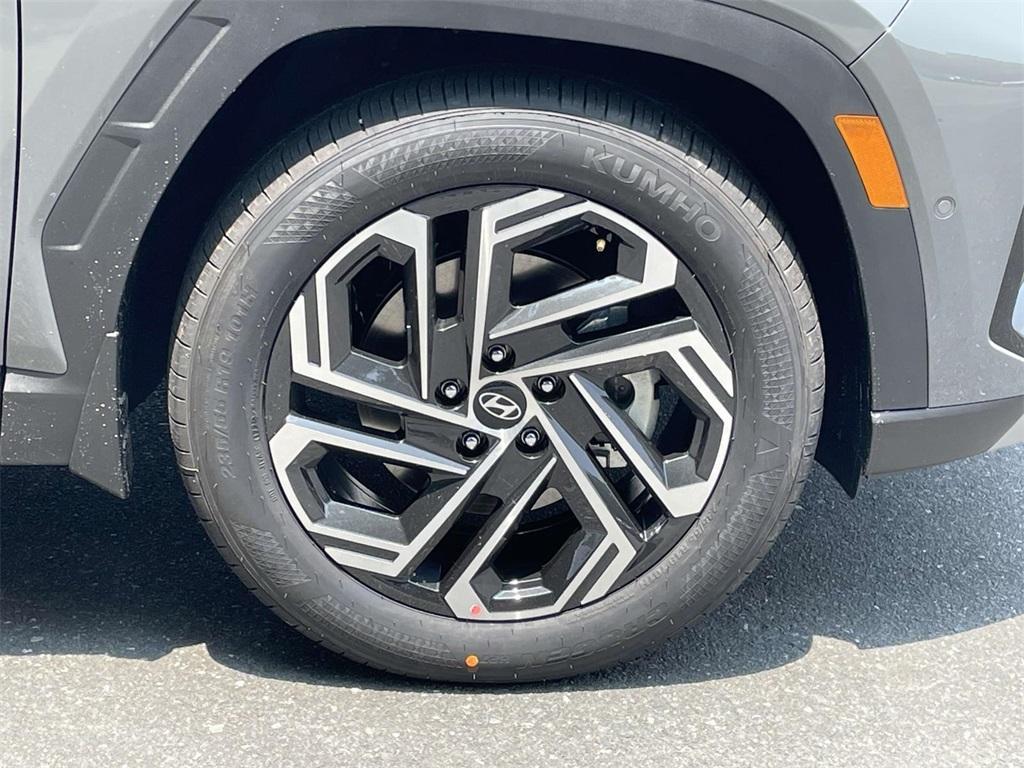 new 2025 Hyundai Tucson car, priced at $39,213