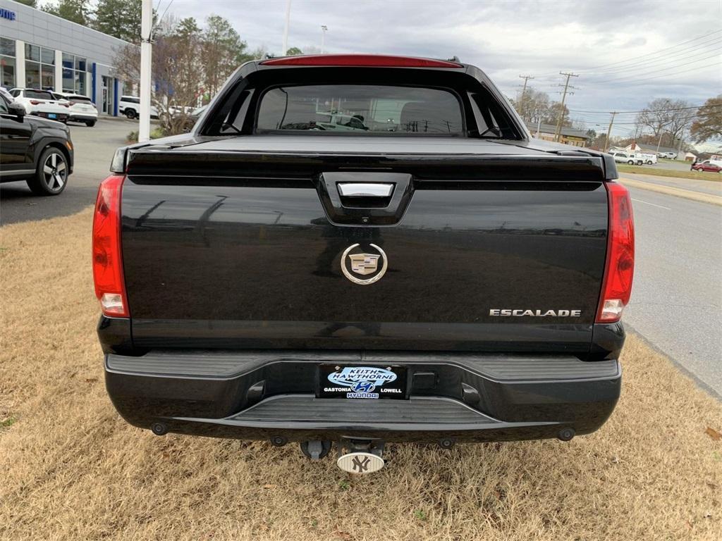 used 2009 Cadillac Escalade EXT car, priced at $19,922