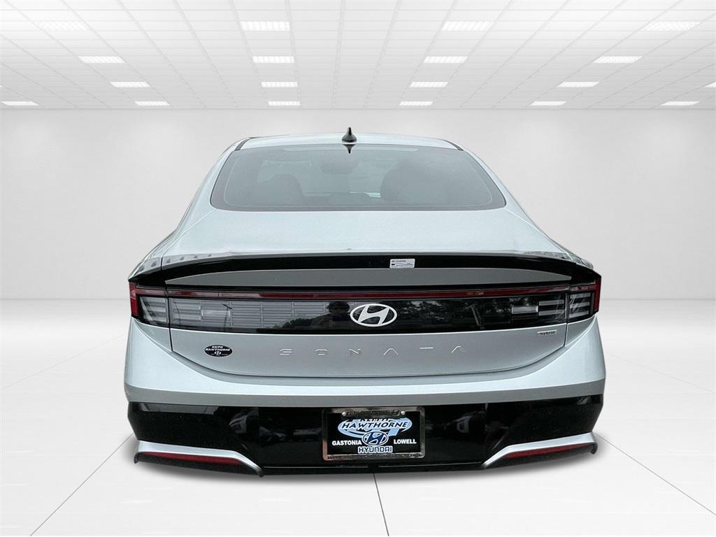 new 2025 Hyundai Sonata Hybrid car, priced at $32,168