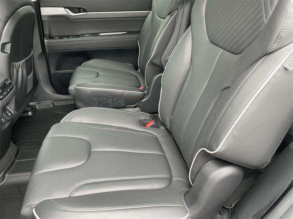 new 2025 Hyundai Palisade car, priced at $47,868